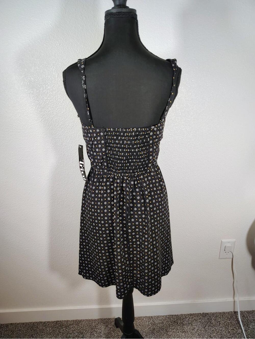 Trixxi NWT Womens Black Floral Dress Sz S Spagetti Strap Stretch Classy - Picture 4 of 7